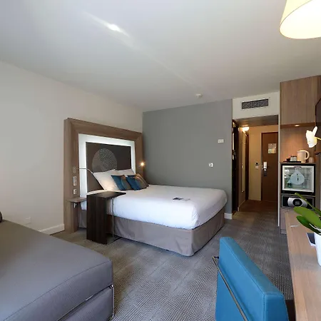 Novotel Avignon Nord Exterior photo